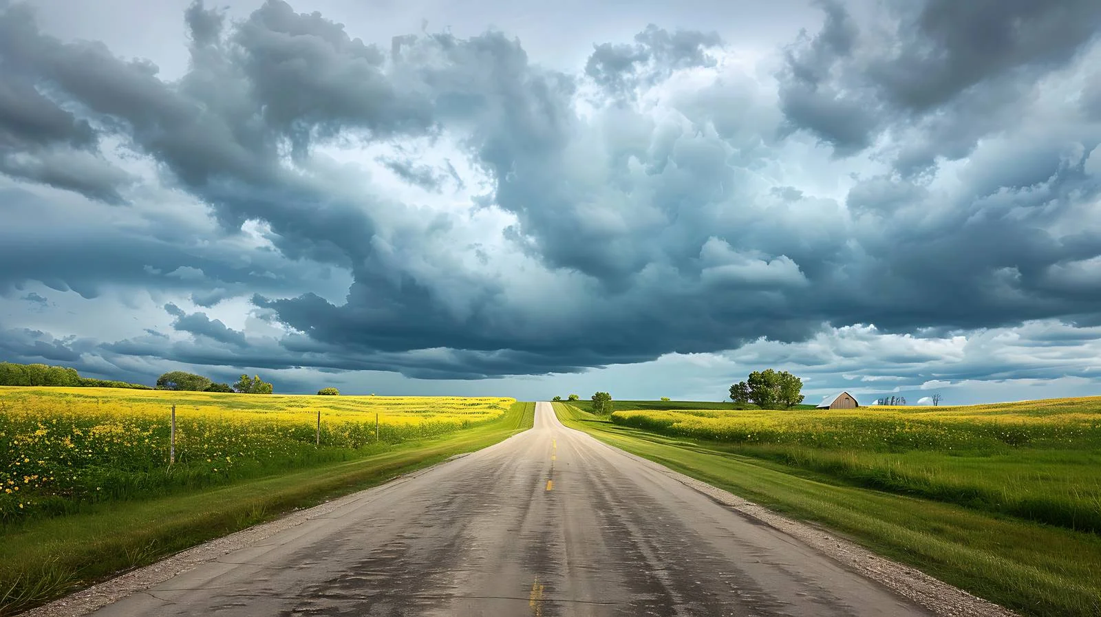 Scenic Rural Highway in Southern Minnesota — free download from Dotvec