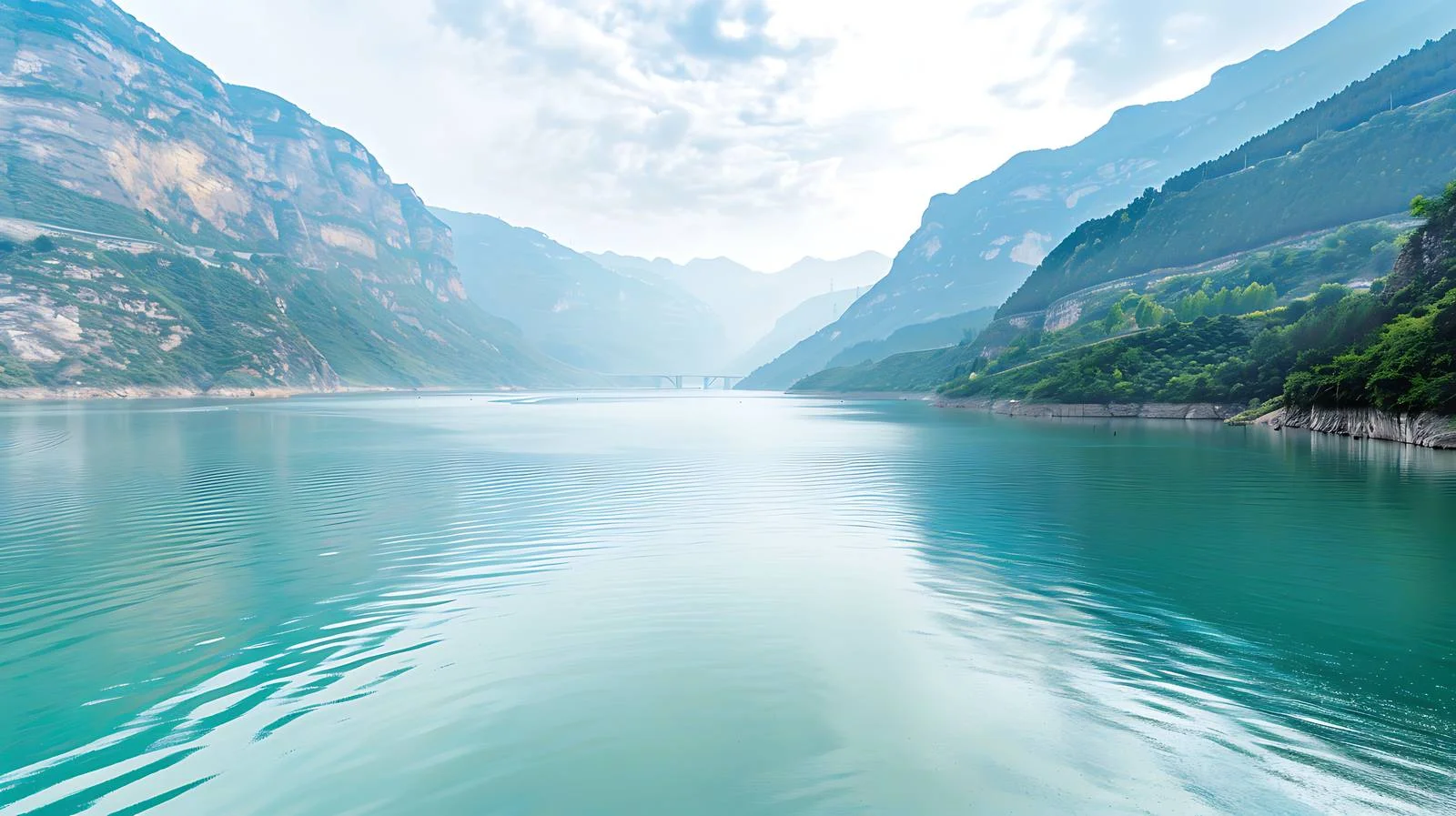 Tranquil Scenery of Yunnan Diqing — free download from Dotvec