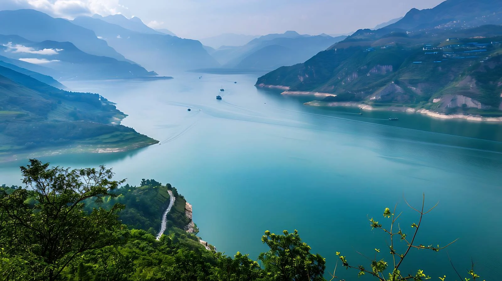 Tranquil First Bay Scenery Along Yangtze River — free download from Dotvec