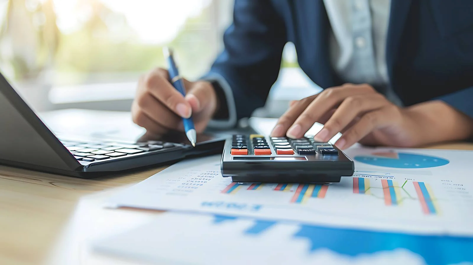 Accountant Working on Calculations — free download from Dotvec