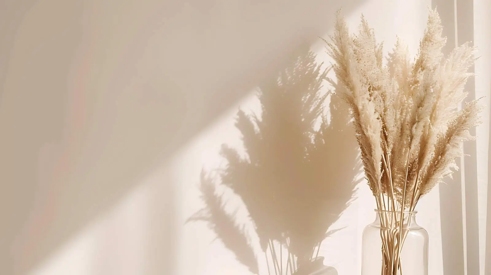 Dried Grass Stems in Clay Jug — free download from Dotvec