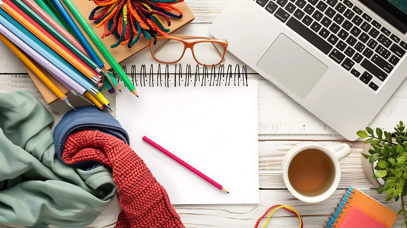 Aesthetic Home Office Desk Setup with Laptop — free download from Dotvec