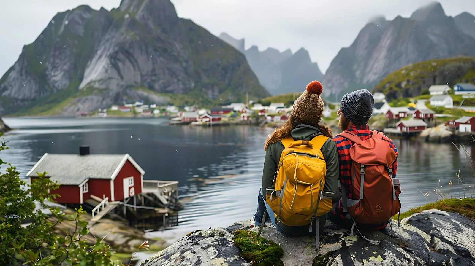 Romantic Hamnoy Tourist Couple in Norway — free download from Dotvec