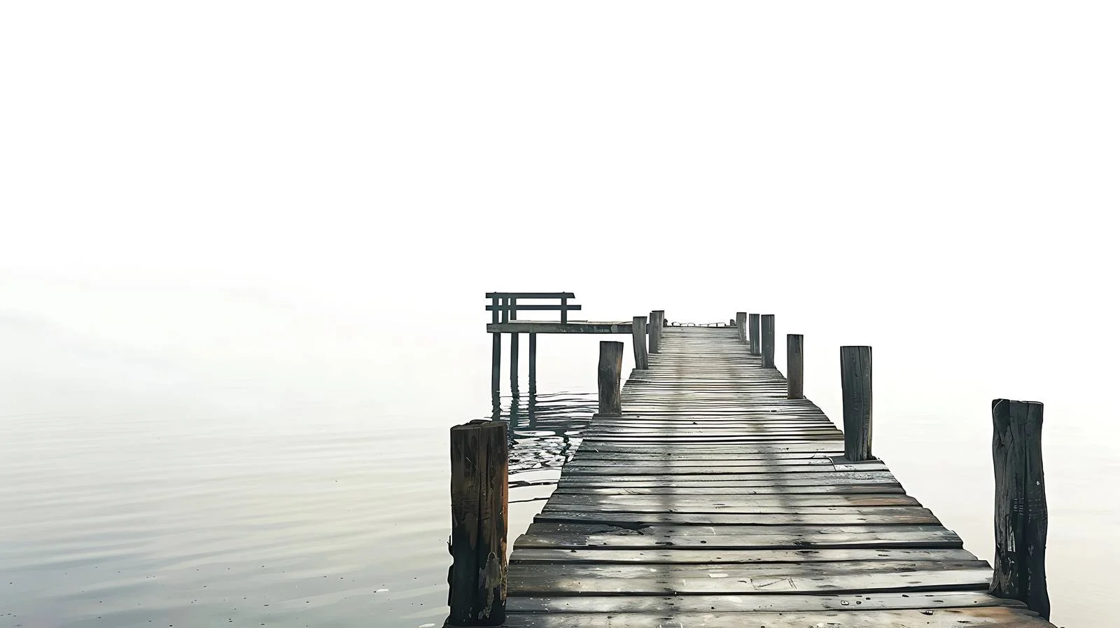Serene Bay Pier Twilight Reflection — free download from Dotvec
