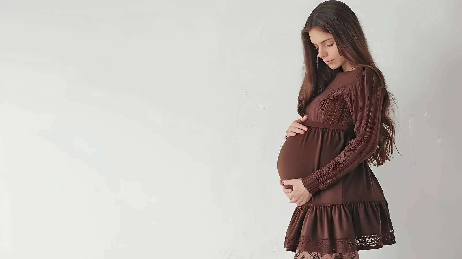 Stylish Pregnant Woman in Brown Dress – free gestation image from Dotvec