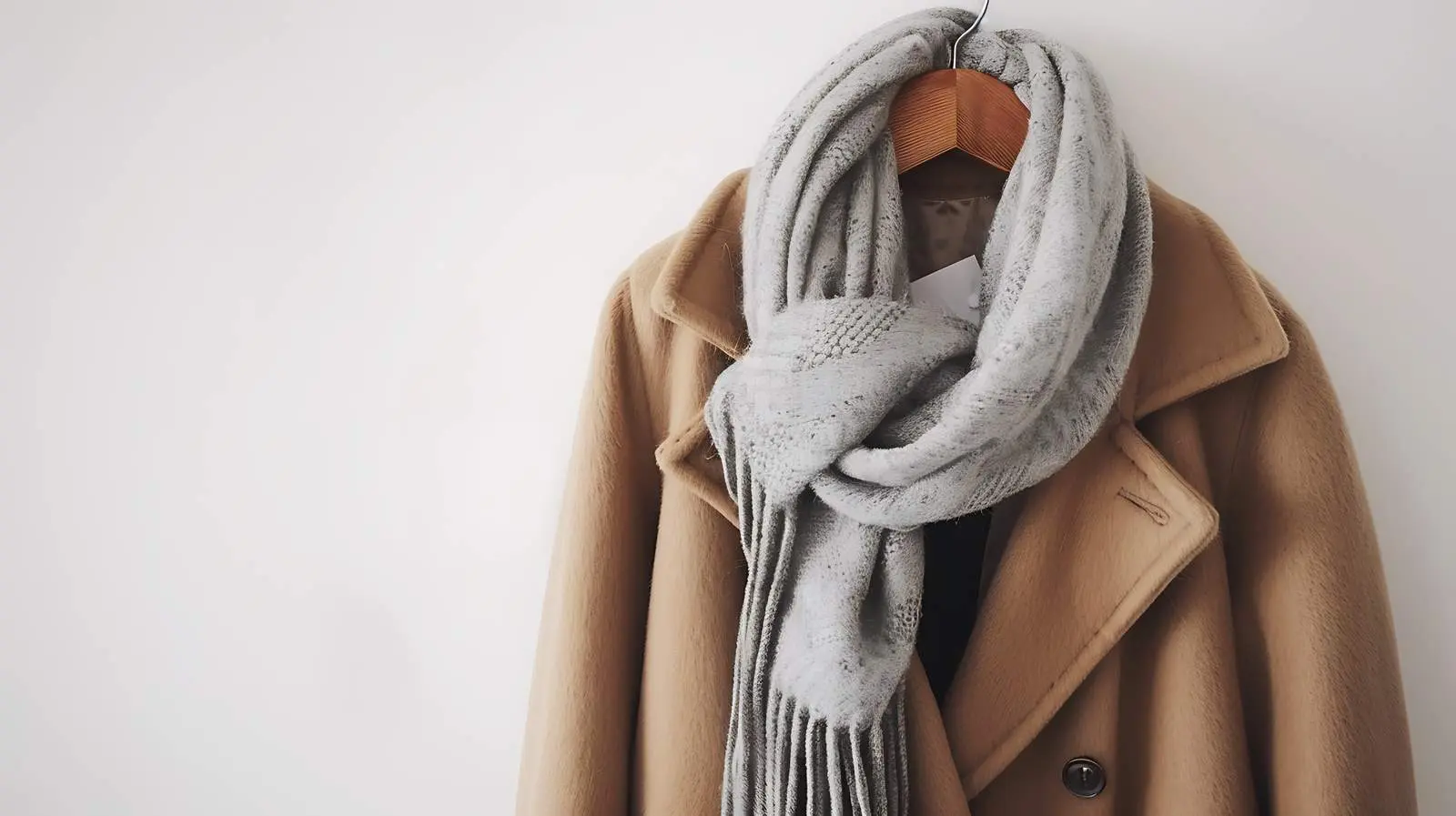 Beige Woolen Female Coat with Grey Scarf — free download from Dotvec