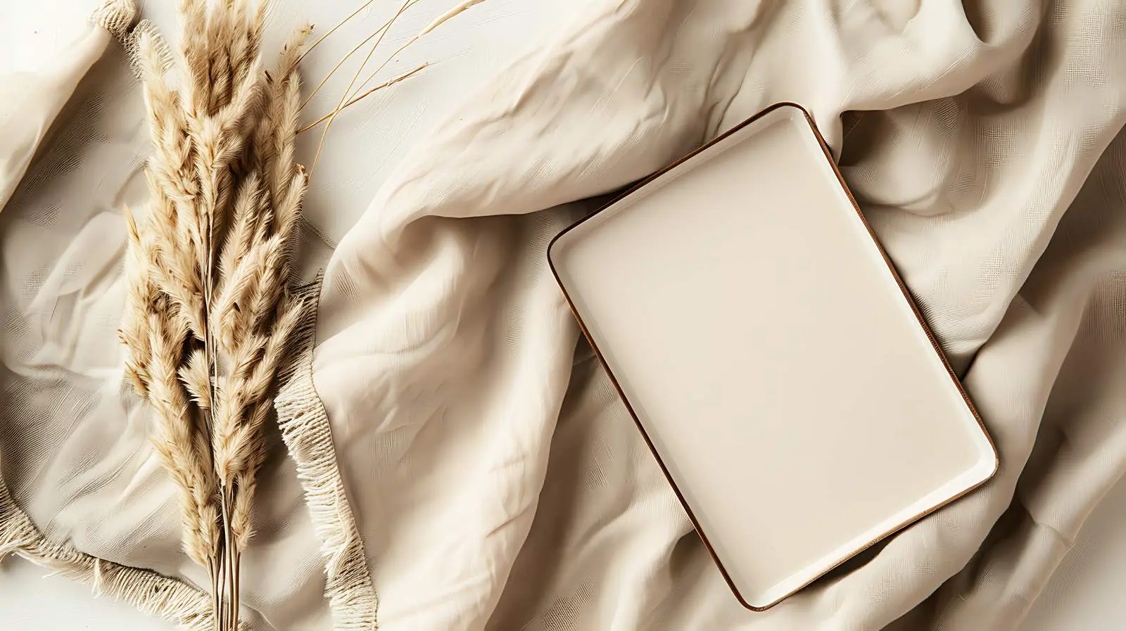 Elegant Blank Paper Card with Dried Grass — free download from Dotvec