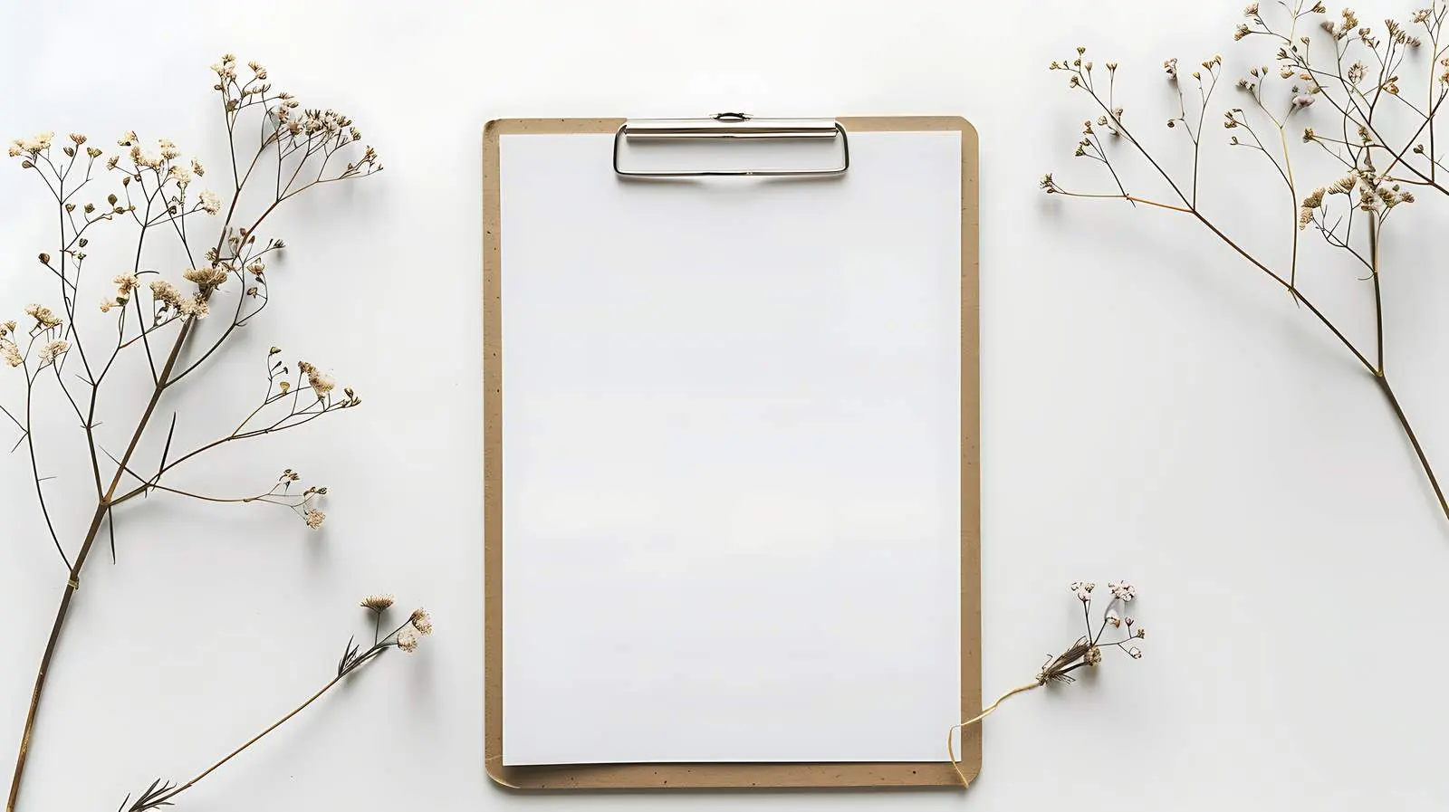 Blank Clipboard Pad with Floral Mockup Space – free presentation tool image from Dotvec