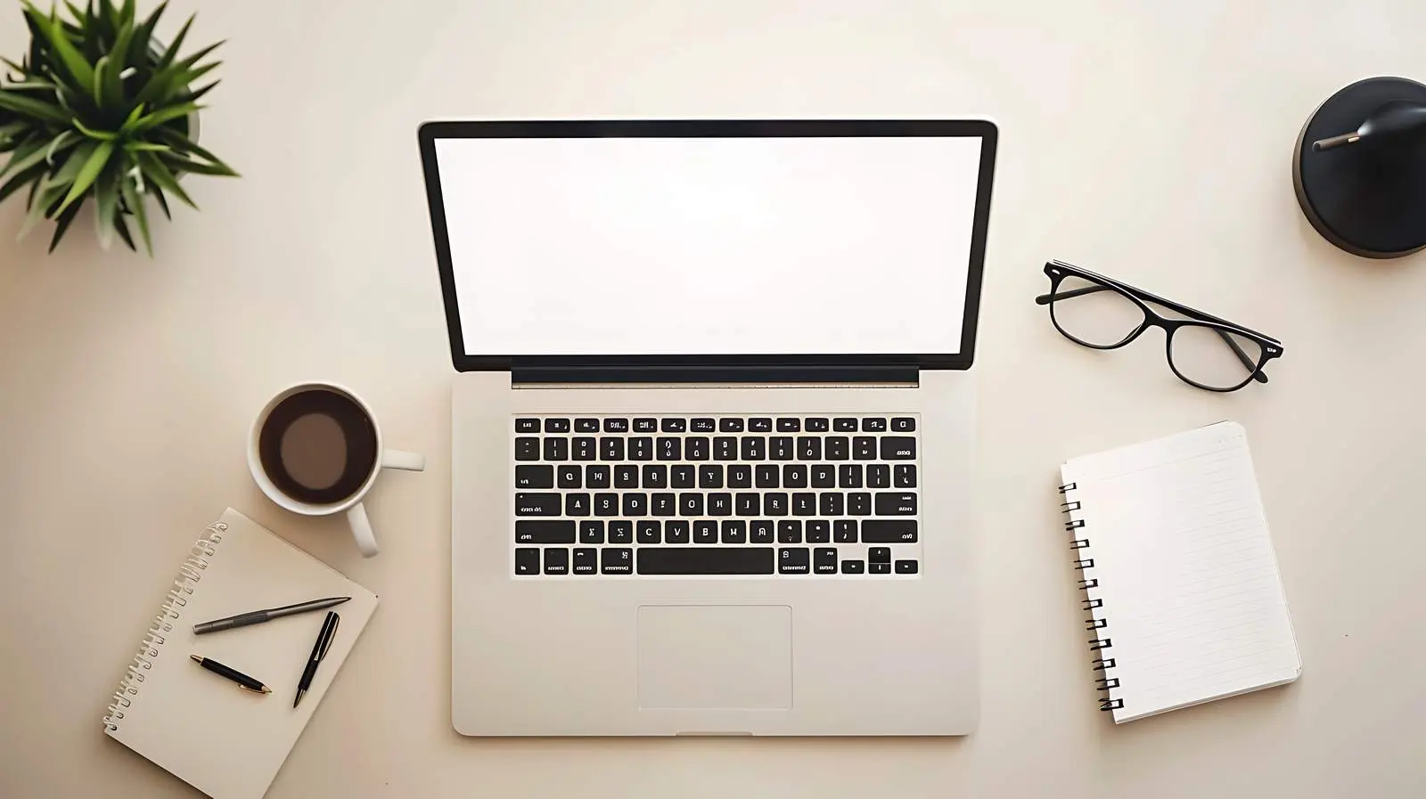 Home Office Desk with Blank Laptop Screen — free download from Dotvec