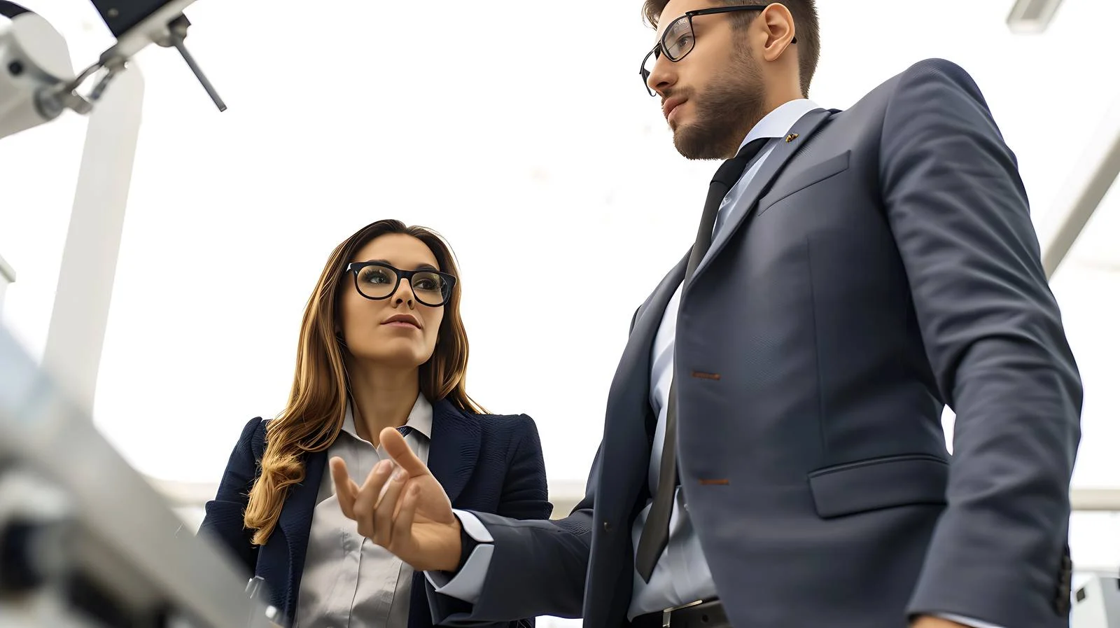 Professional Business Discussion — free download from Dotvec