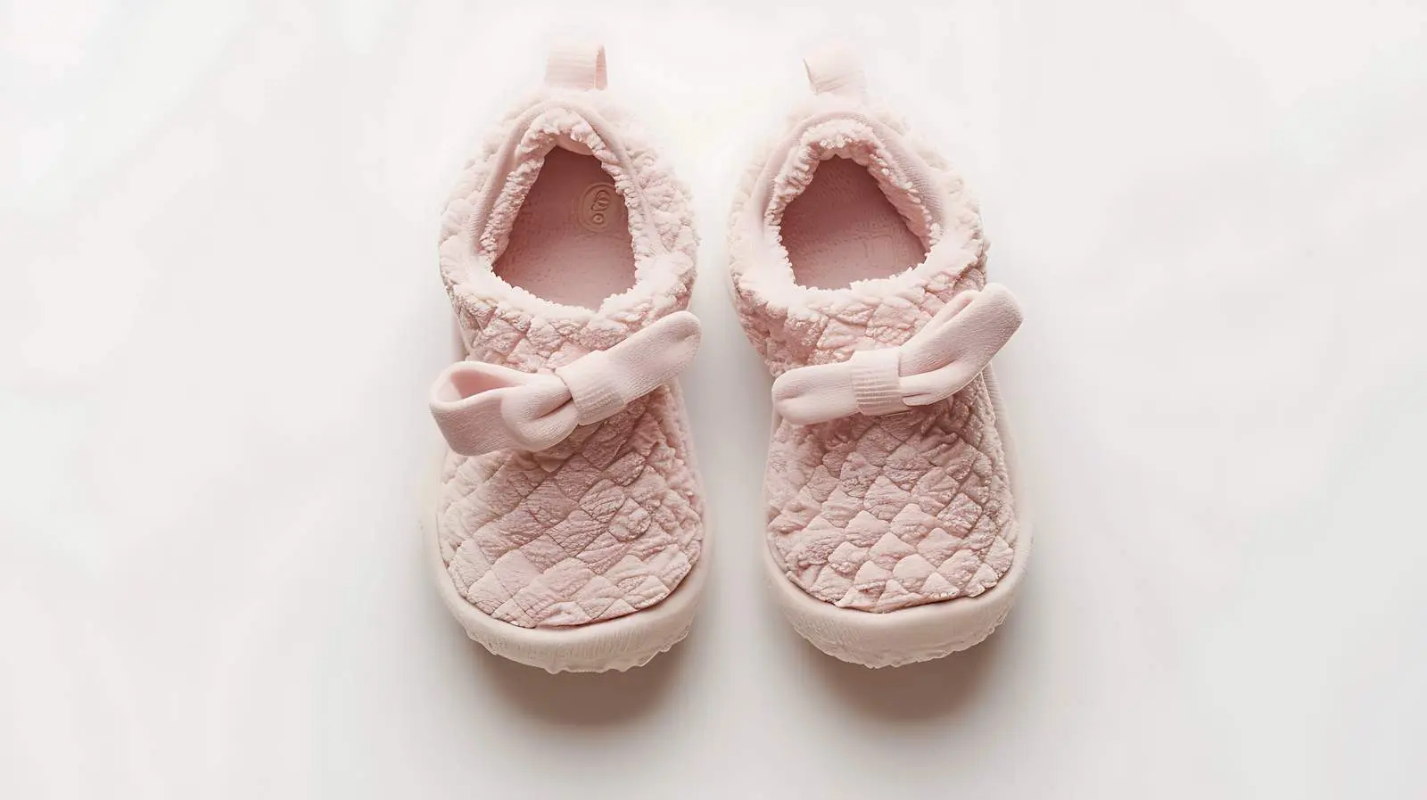Aesthetic Nordic Cotton Baby Shoes Flat Lay — free download from Dotvec
