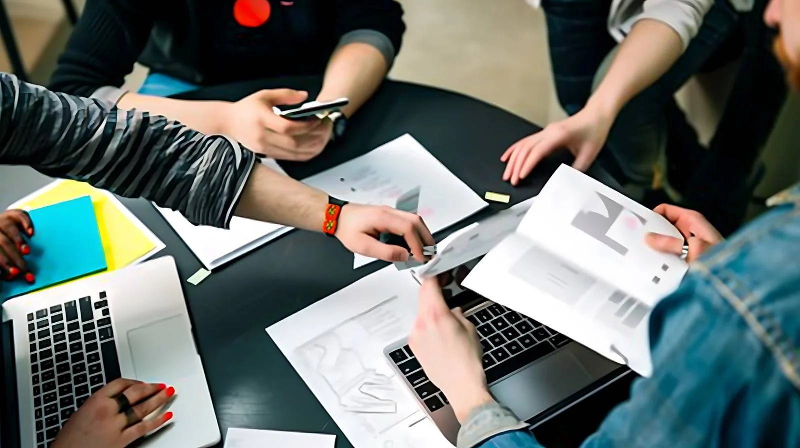 Collaborative Project Work — free download from Dotvec