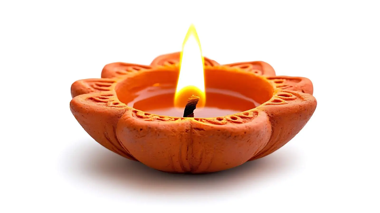 Traditional Diya Lamp for Diwali Celebrations — free download from Dotvec