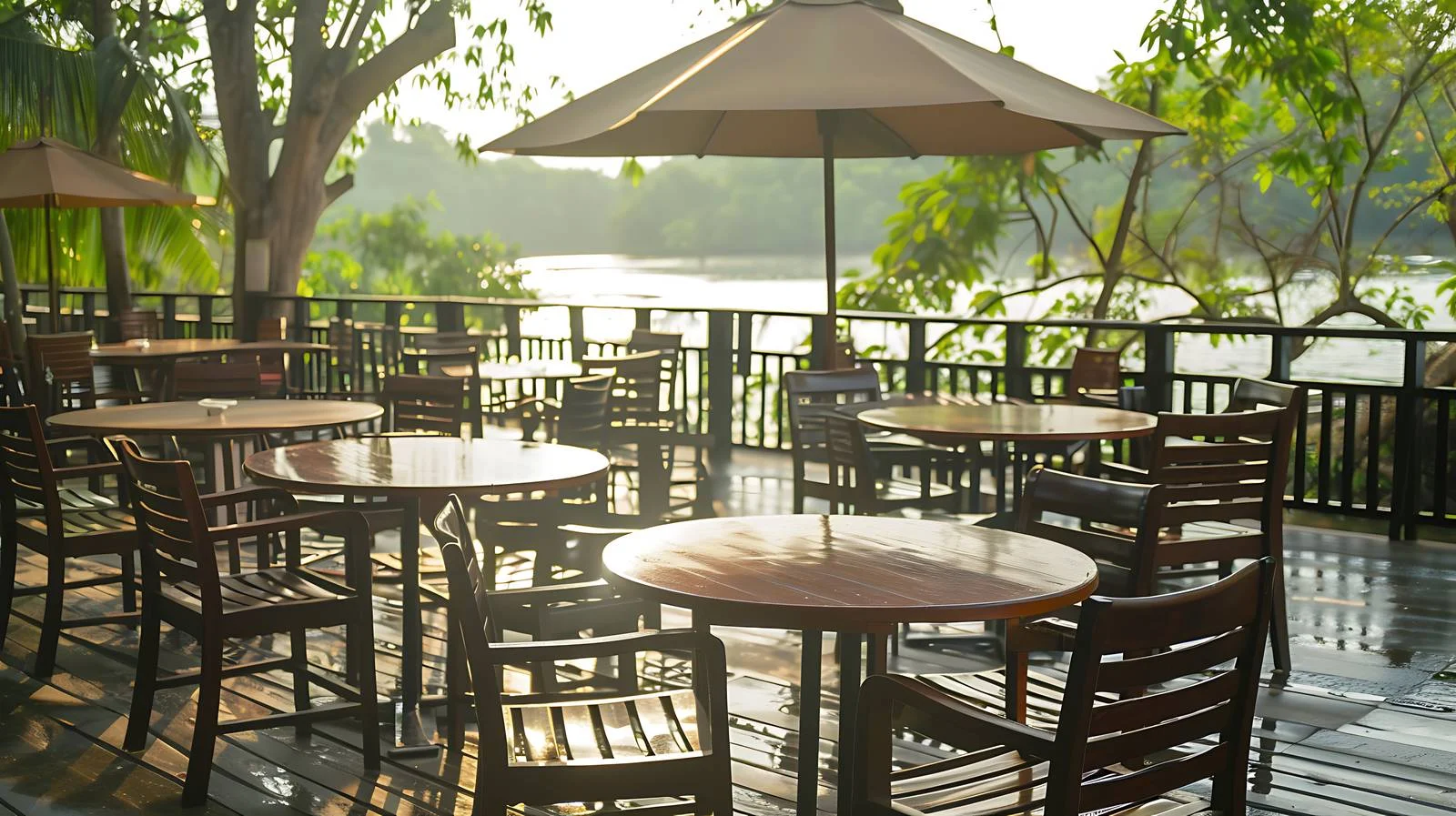 Riverside Terrace Hotel Scene — free download from Dotvec