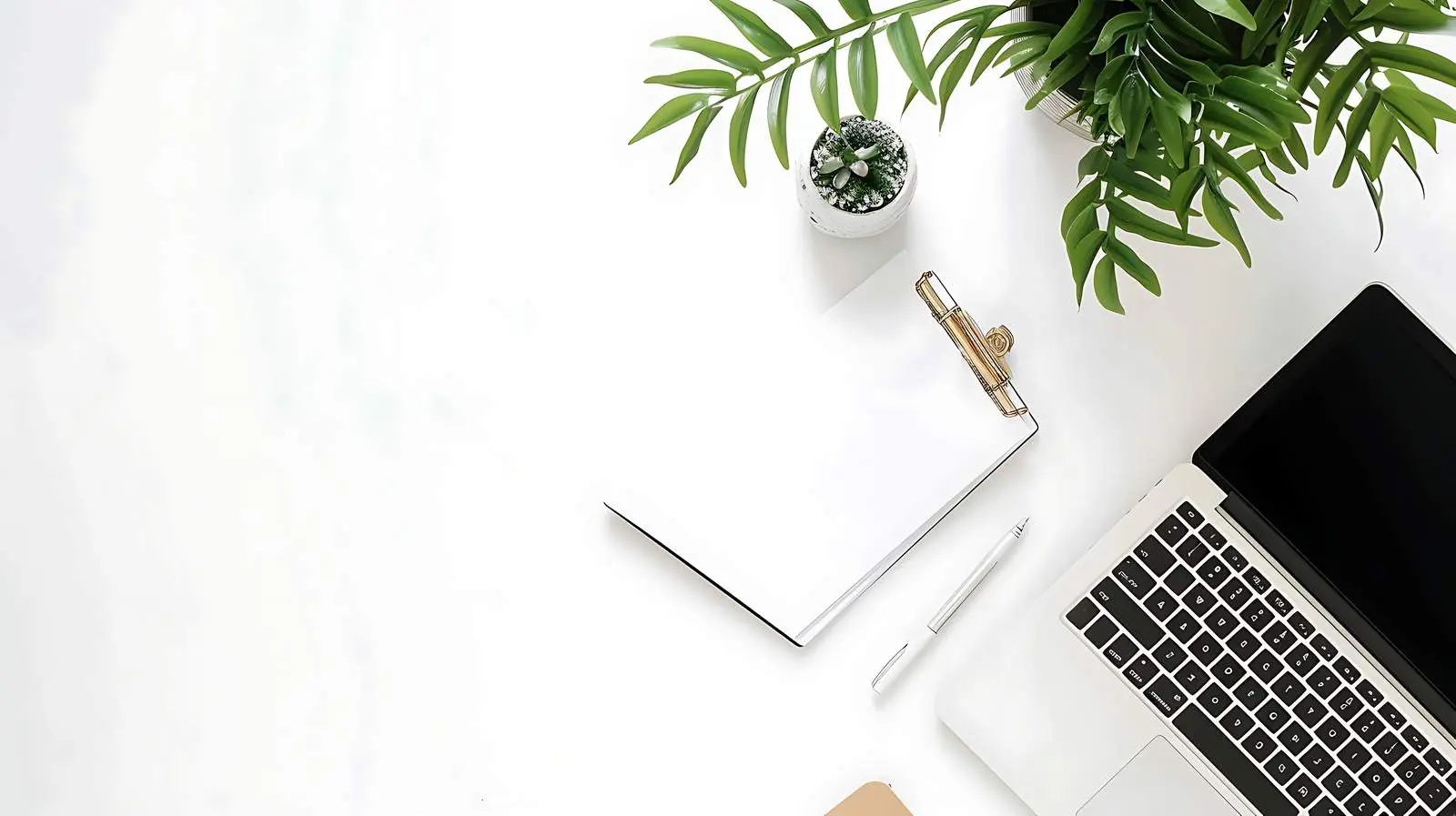 Stylish Home Office Desk Flat Lay Arrangement – free team image from Dotvec