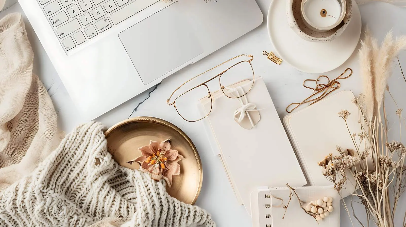 Stylish Women's Accessories with Laptop Flatlay — free download from Dotvec