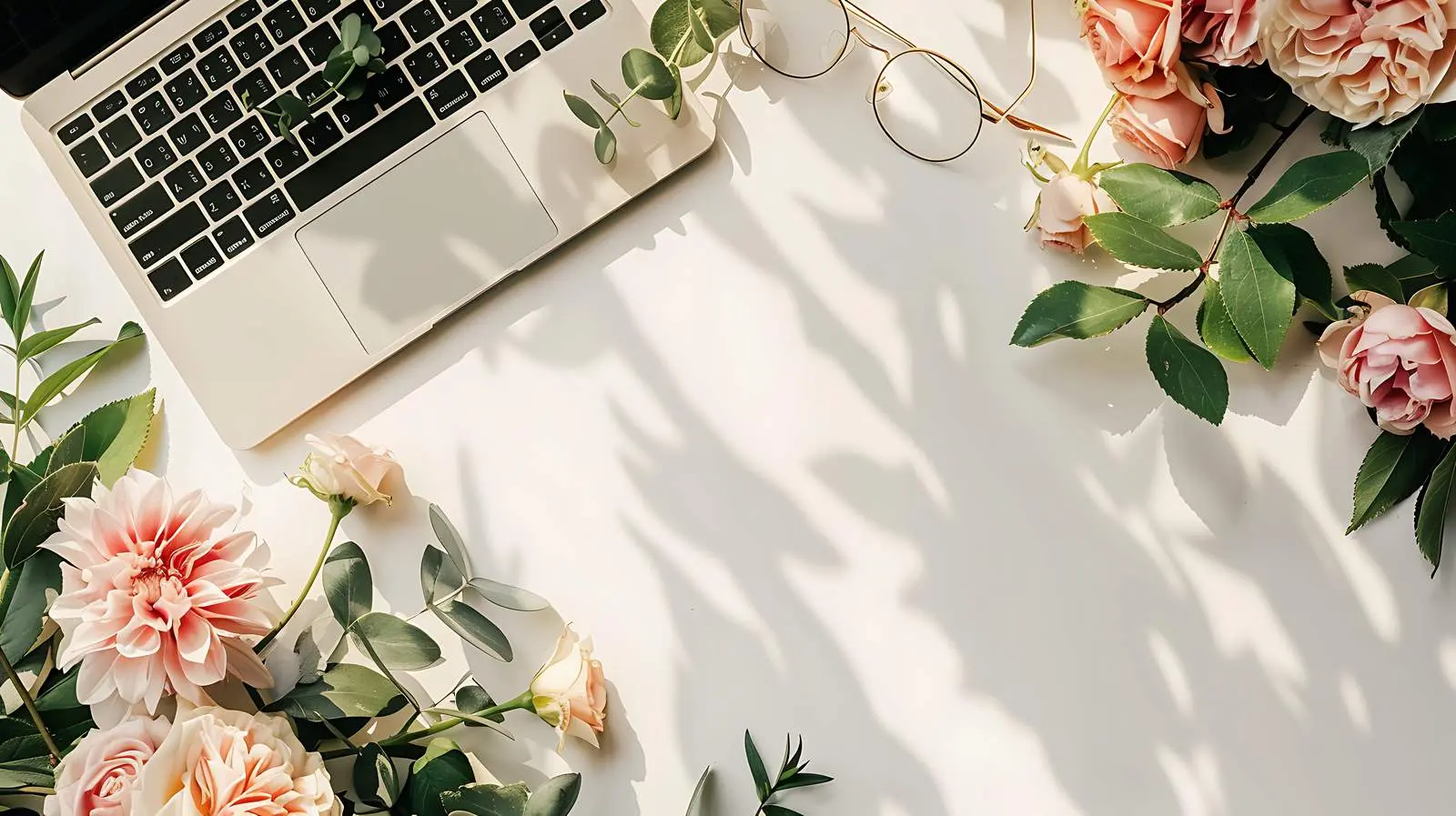 Blank Card and Glasses Flatlay Image – free mark image from Dotvec