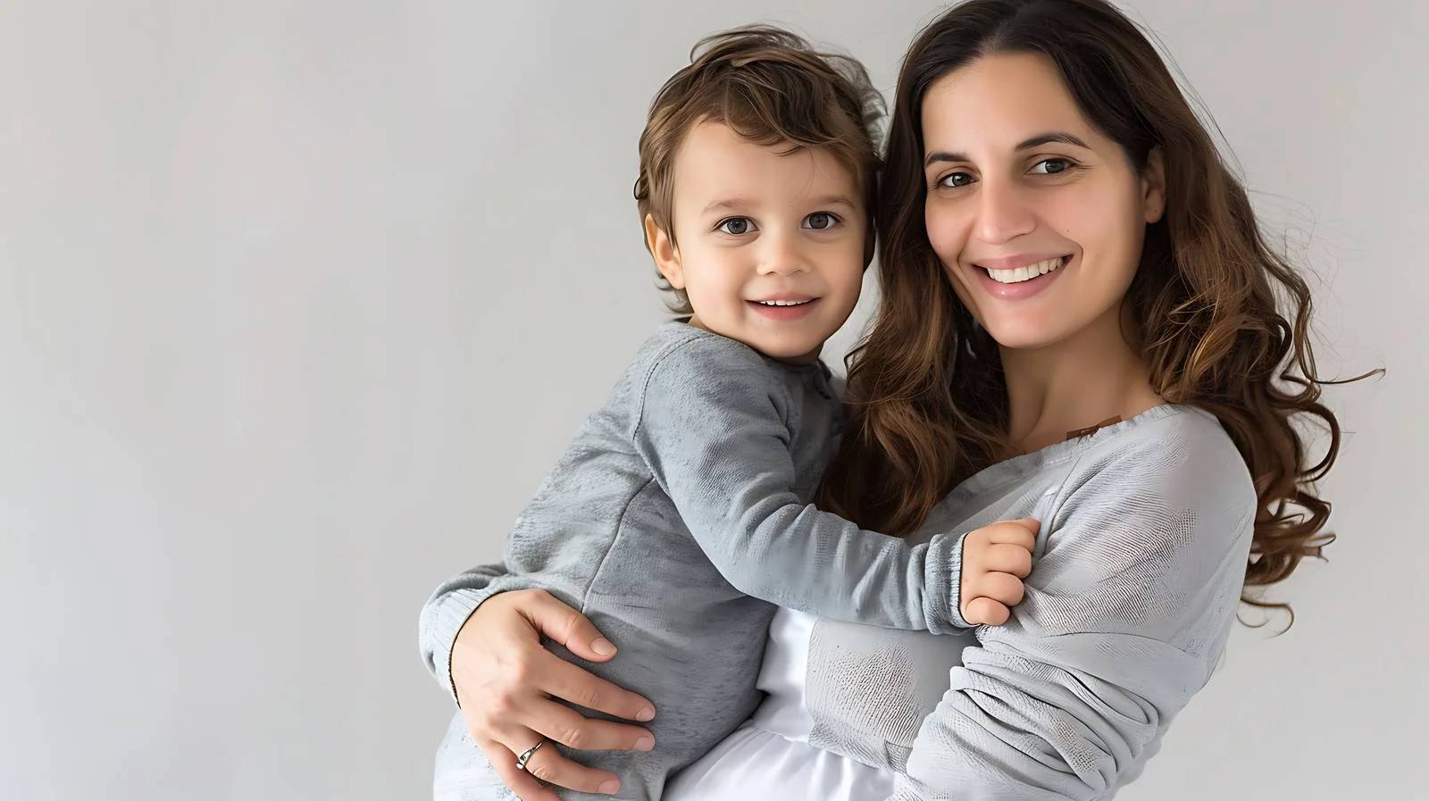 Joyful Expectant Mother with Son — free download from Dotvec