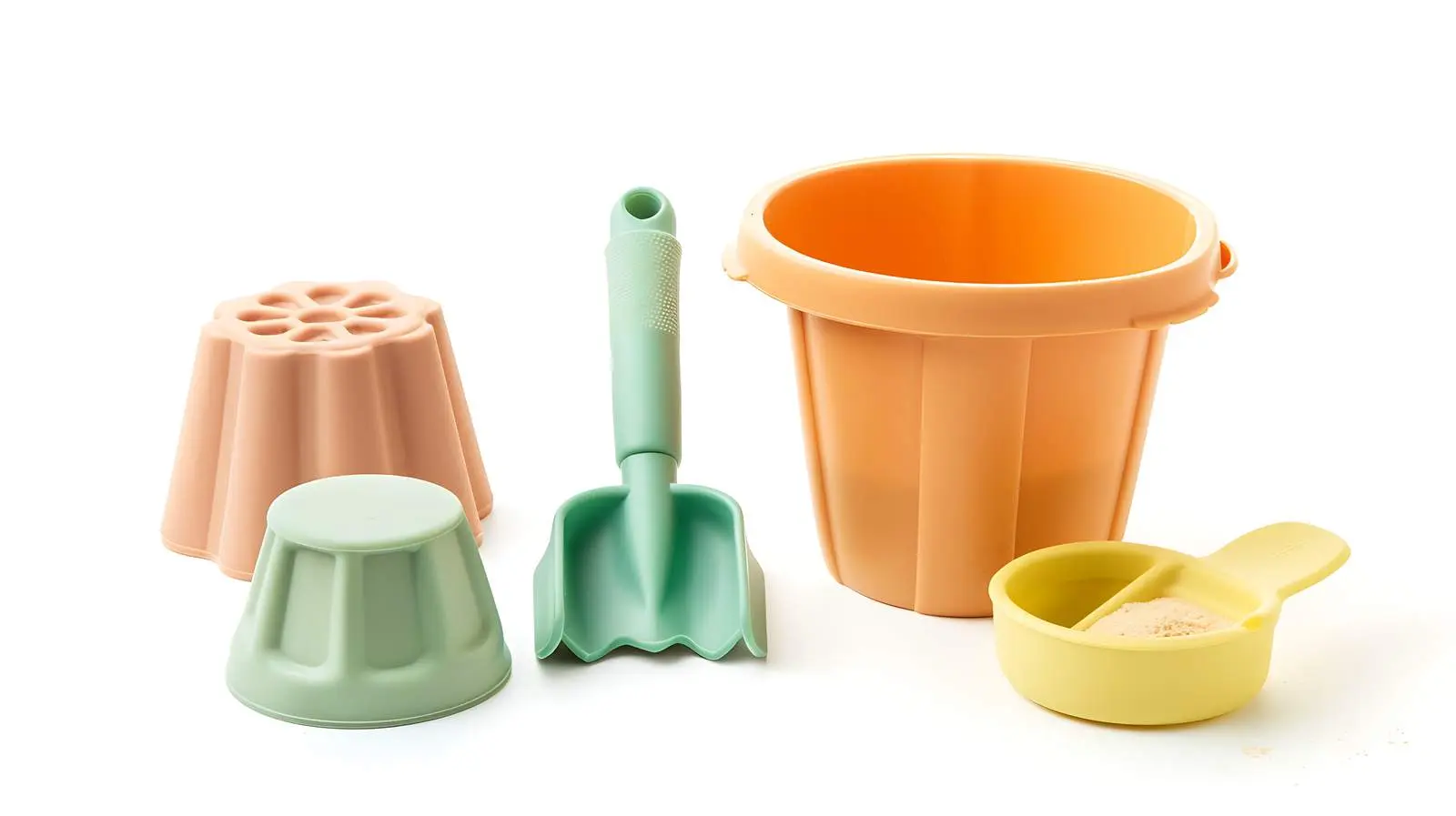 Summer Baby Toy Set with Bucket and Shovel — free download from Dotvec