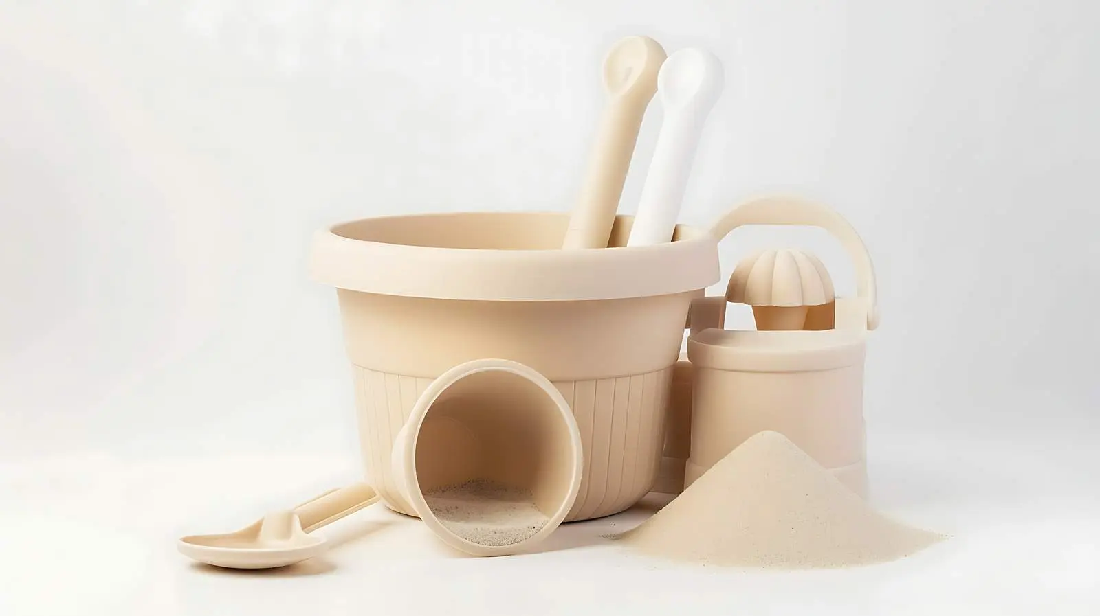 Colorful Summer Baby Toy Set with Bucket and Shovel — free download from Dotvec