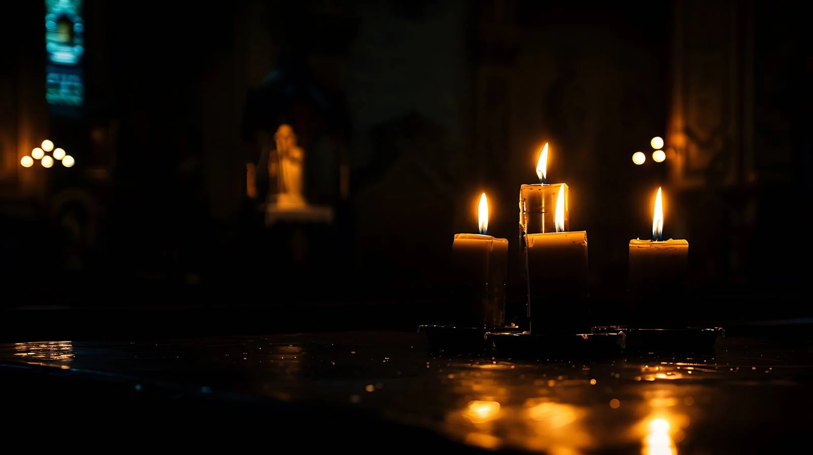 Ambient Church Candlelight Scene — free download from Dotvec