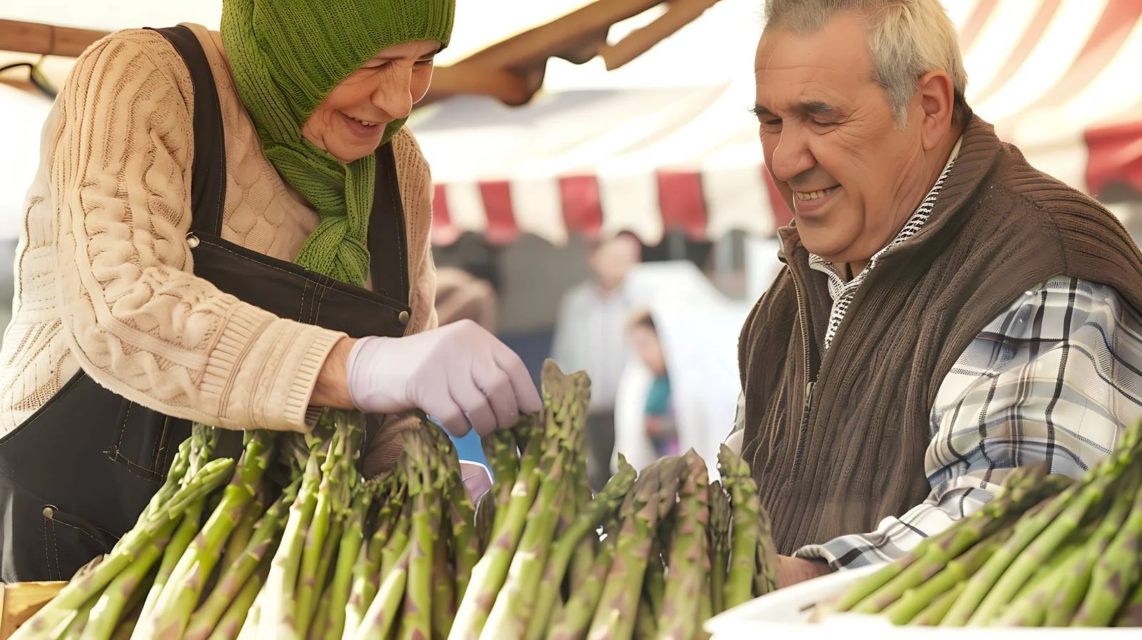 Elderly couple selecting asparagus at local market — free download from Dotvec