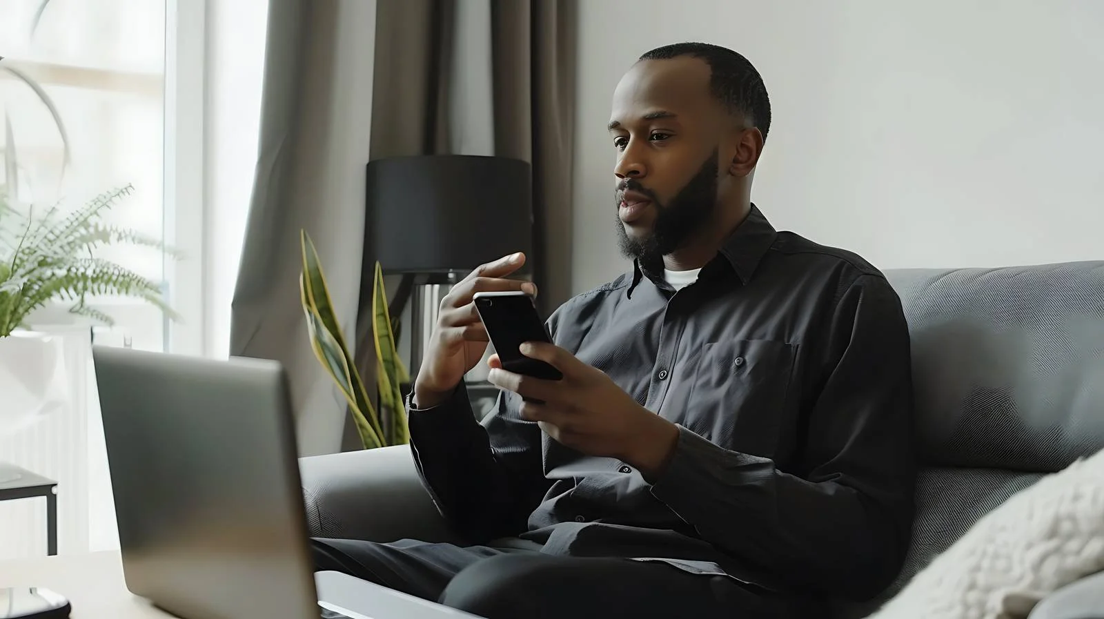 Professional Phone Conversation — free download from Dotvec