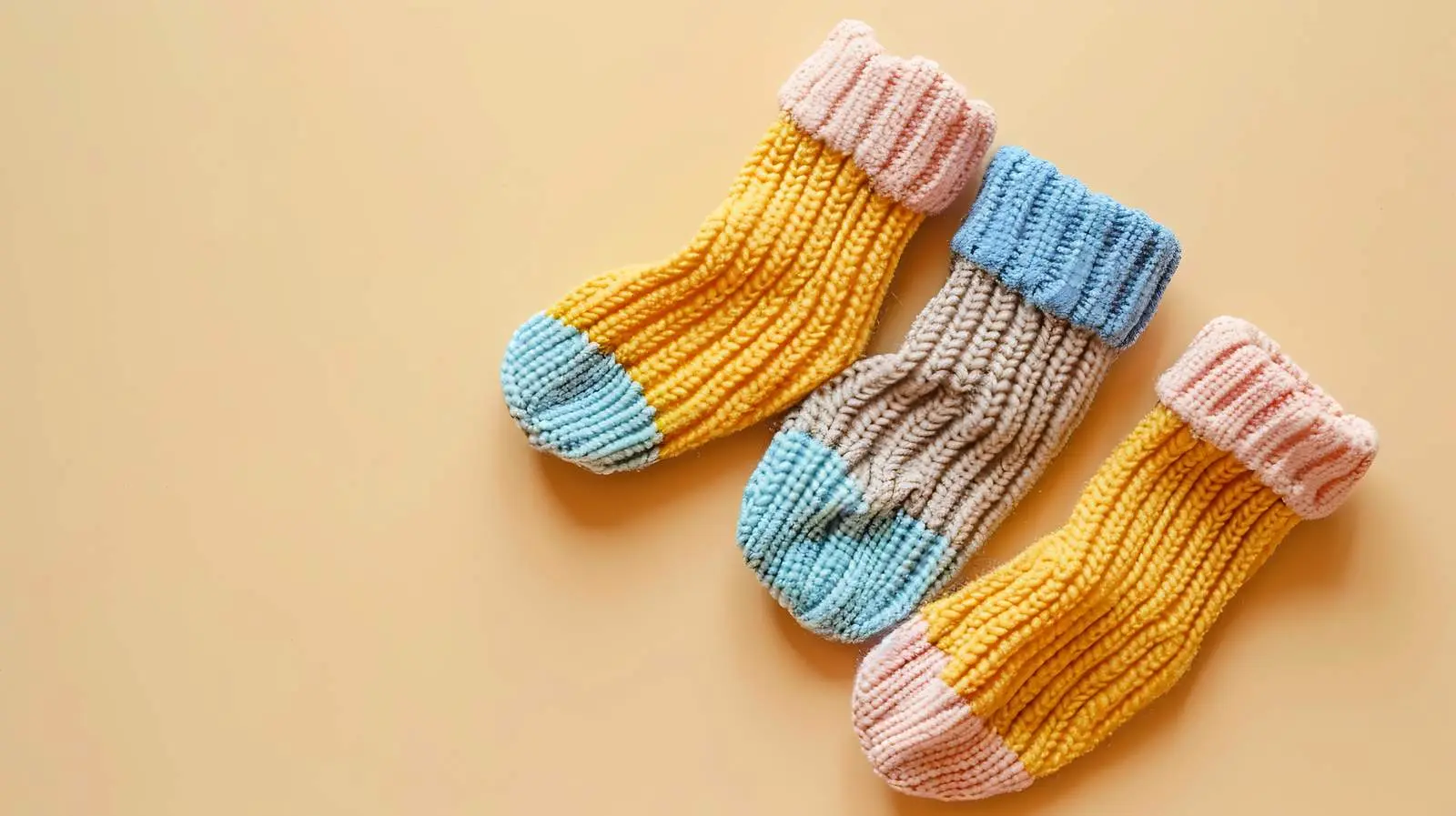 Cozy Pastel Newborn Baby Socks in Hygge Style – free infant accessories image from Dotvec