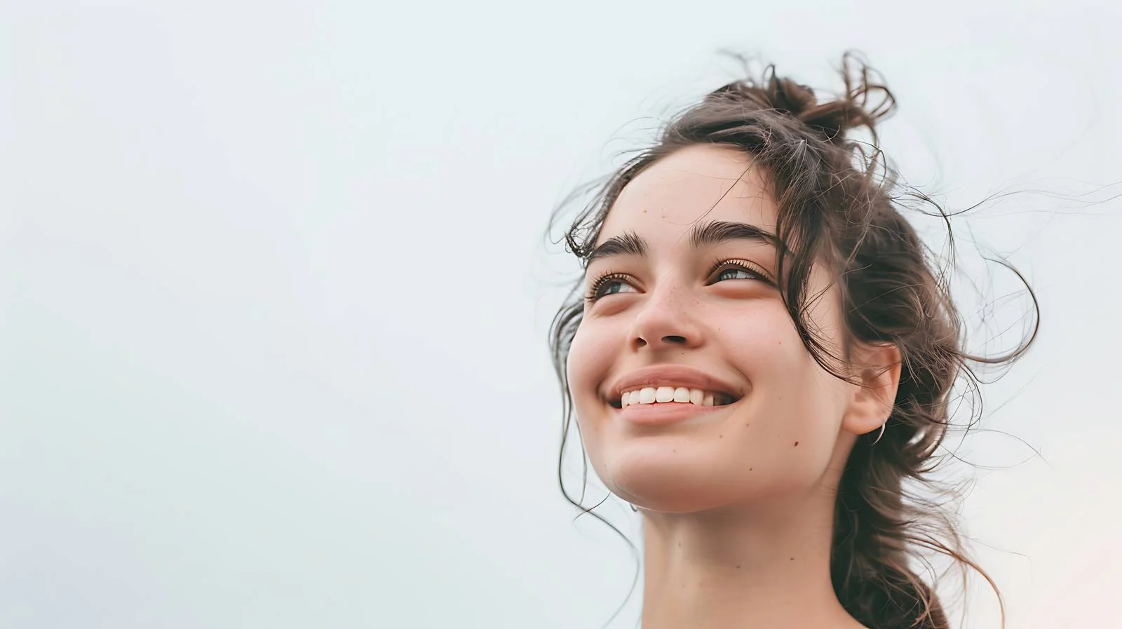 Joyful Woman City Portrait — free download from Dotvec