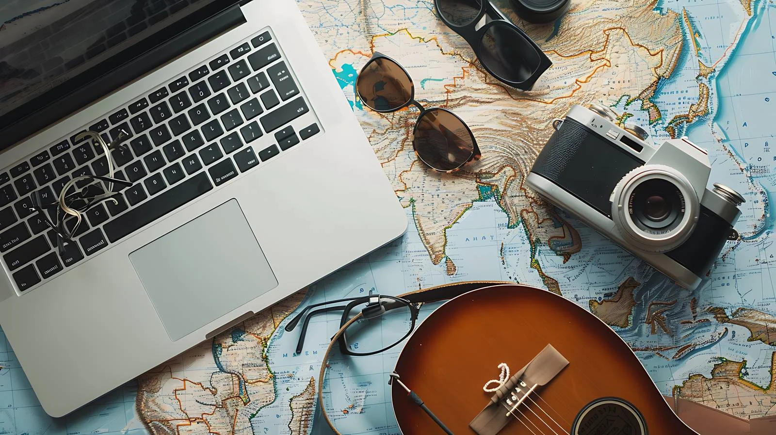 Traveler Navigation with Sunglasses on City Map — free download from Dotvec