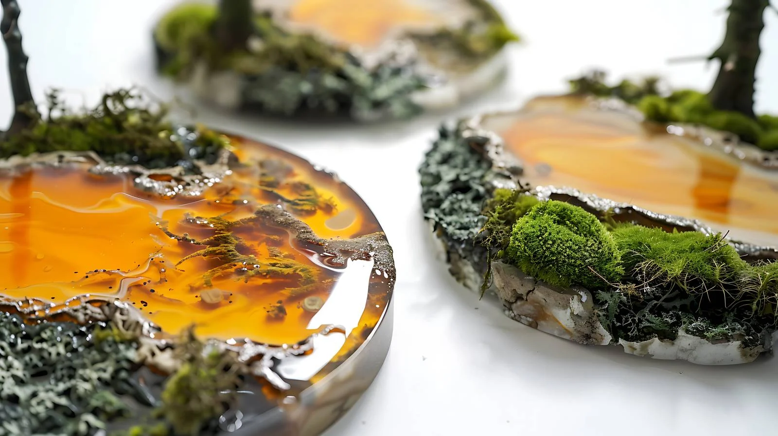 Crafting Epoxy Resin Art Decor Process — free download from Dotvec