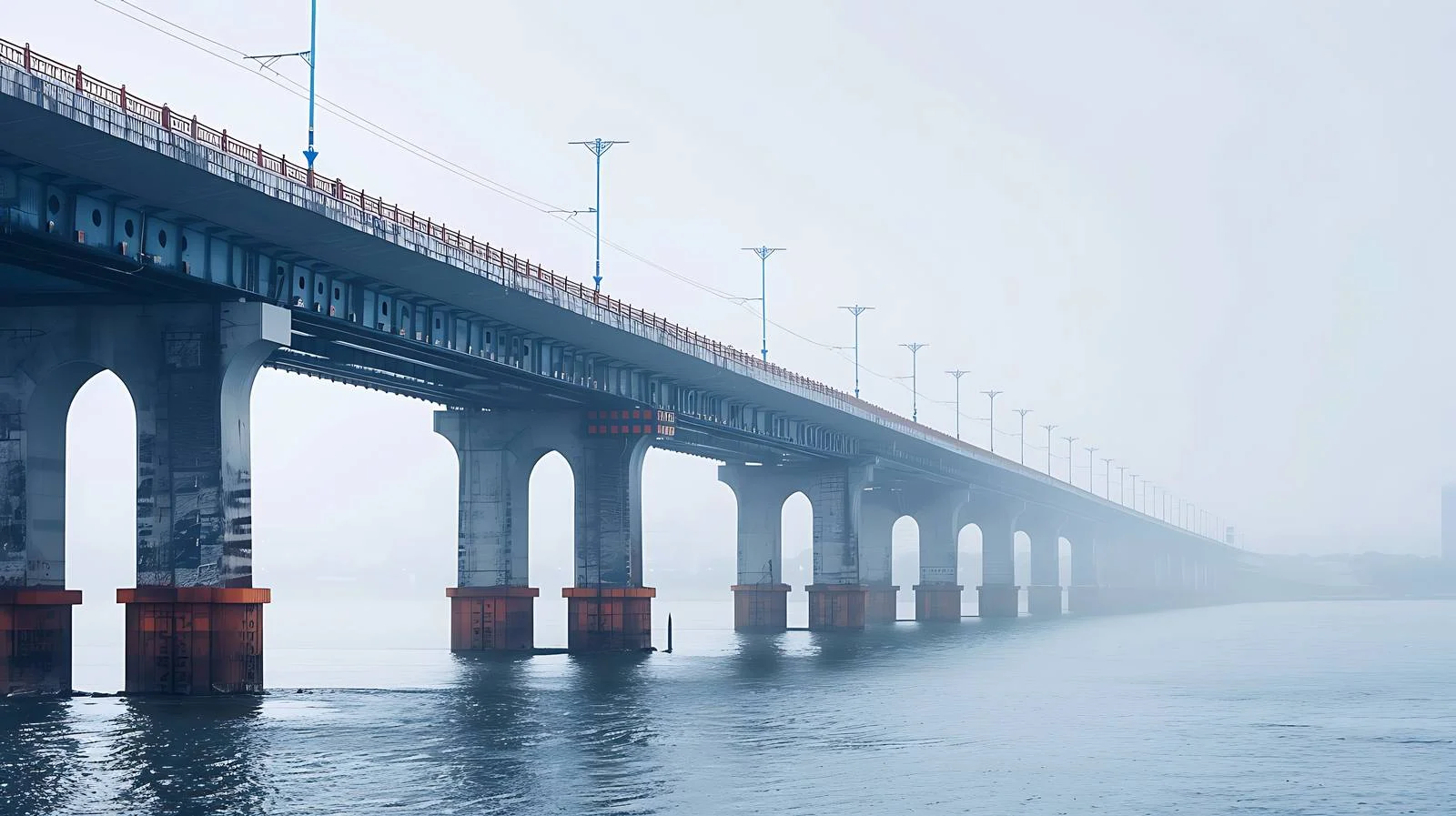 Scenic Wuhan Yangtze River Bridge — free download from Dotvec