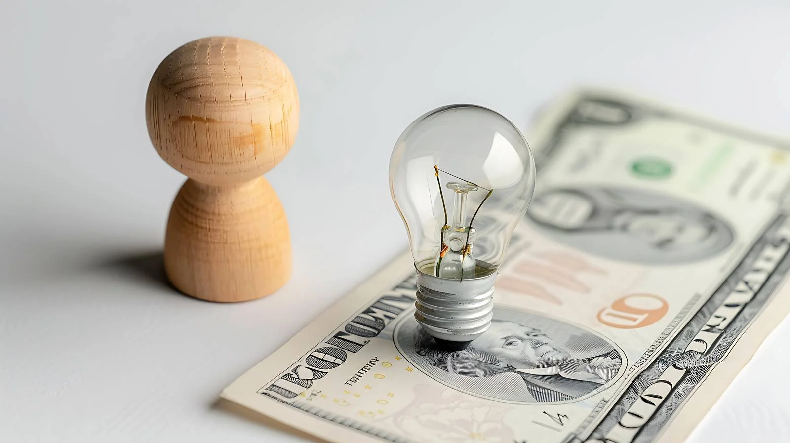 Employee Representation Wooden Doll — free download from Dotvec