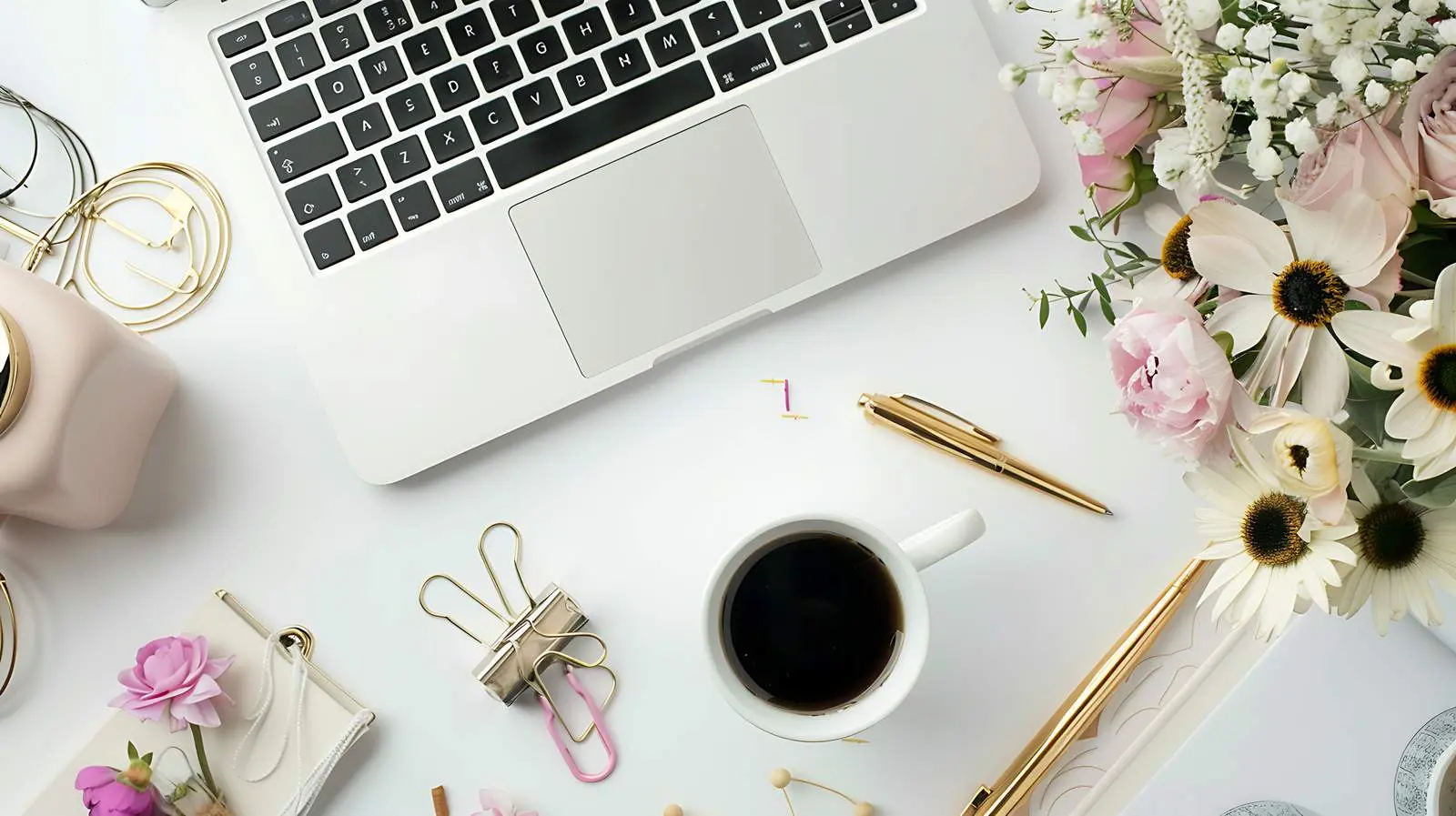 Home Office Workspace with Laptop and Wildflowers — free download from Dotvec