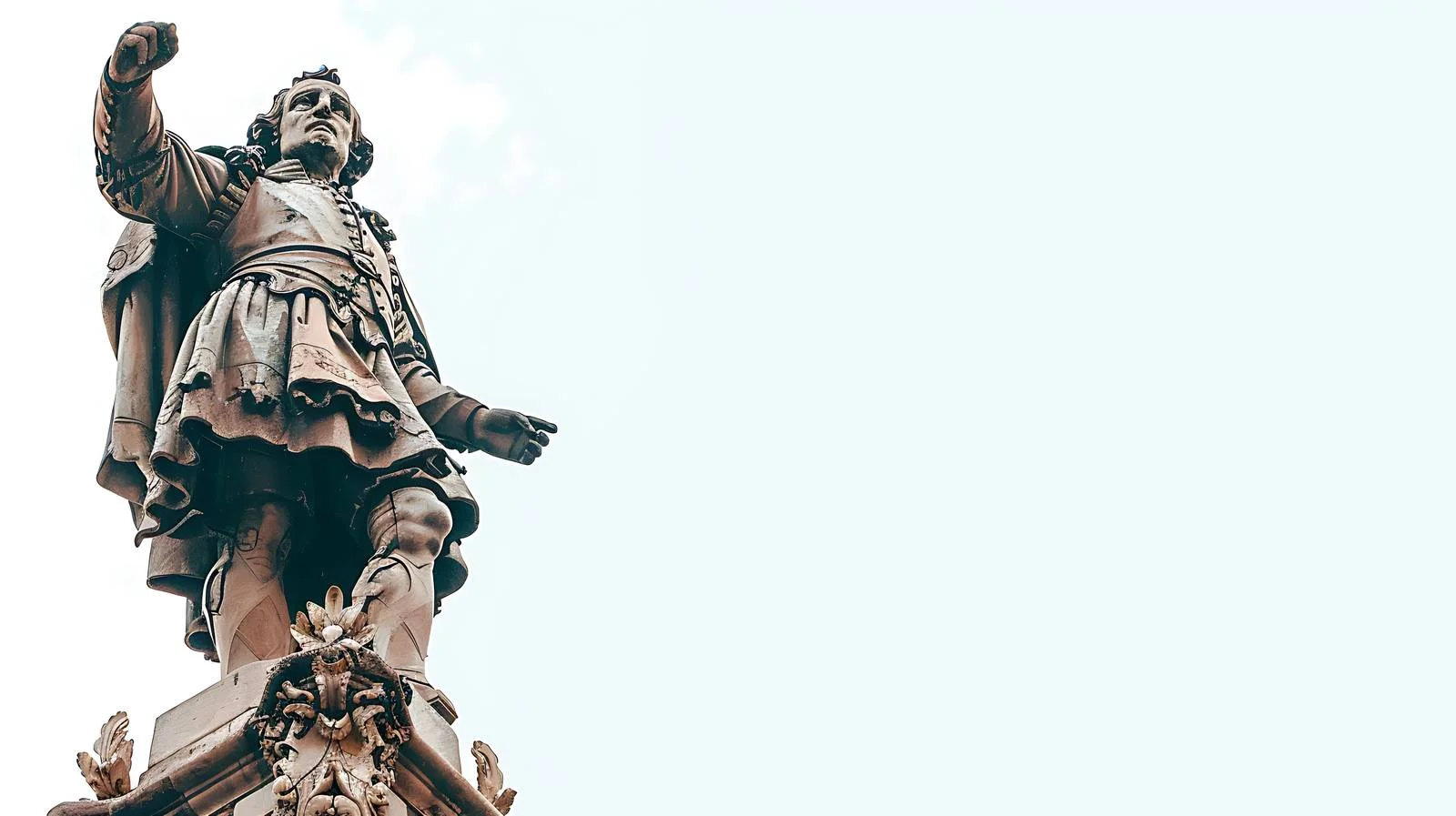 Monumental View in Barcelona — free download from Dotvec