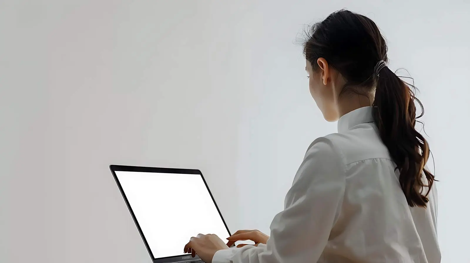 Businesswoman Shopping Online with Laptop — free download from Dotvec