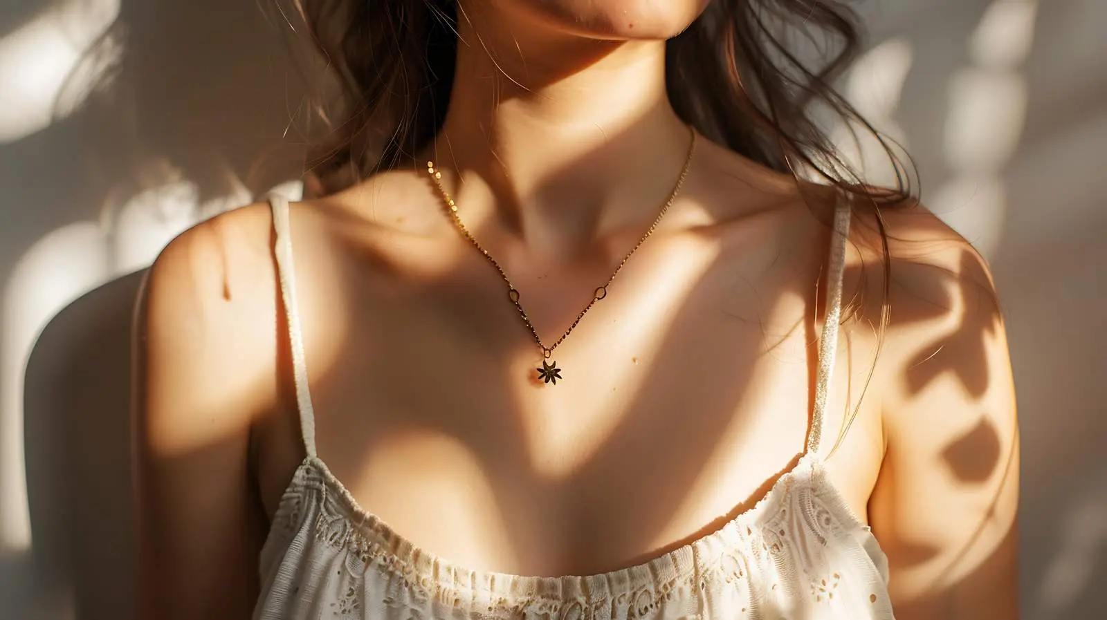 Woman in Beige Sundress with Gold Necklace – free confident image from Dotvec