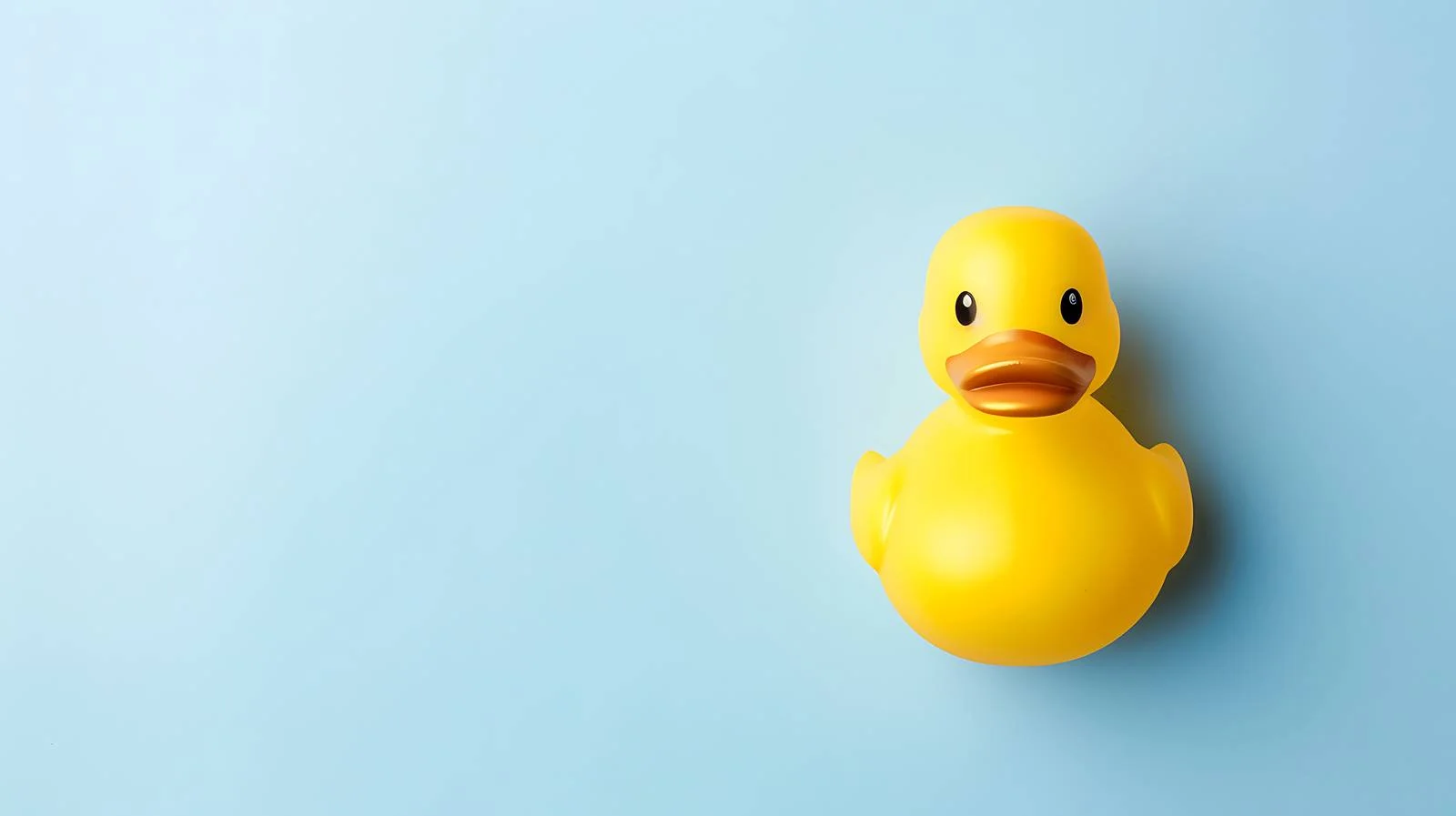 Summer Duck Toy on Blue Background — free download from Dotvec