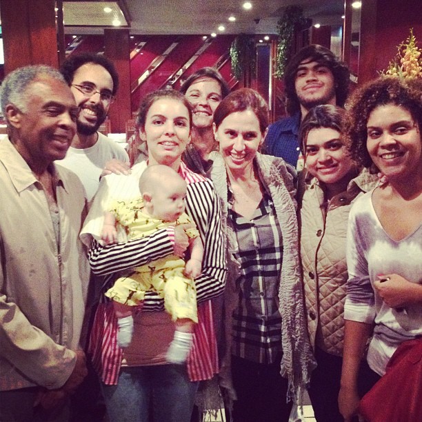 Glamurama mostra como foi a festa de Dia das Mães dos Gil