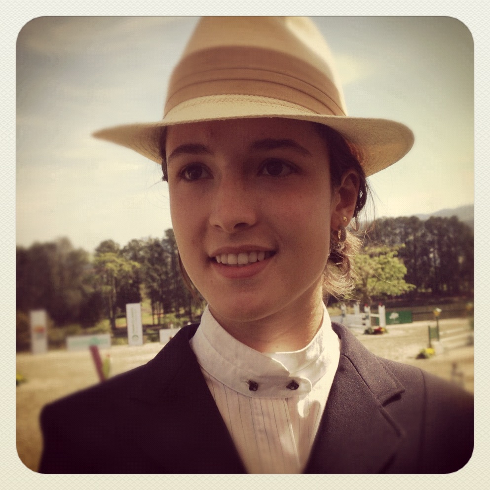 Camila Der Haroutiounian é um nome pra se prestar atenção no hipismo