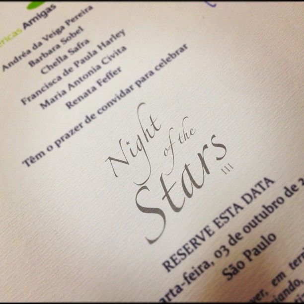 Glamurettes unidas em jantar beneficente na luta contra o câncer