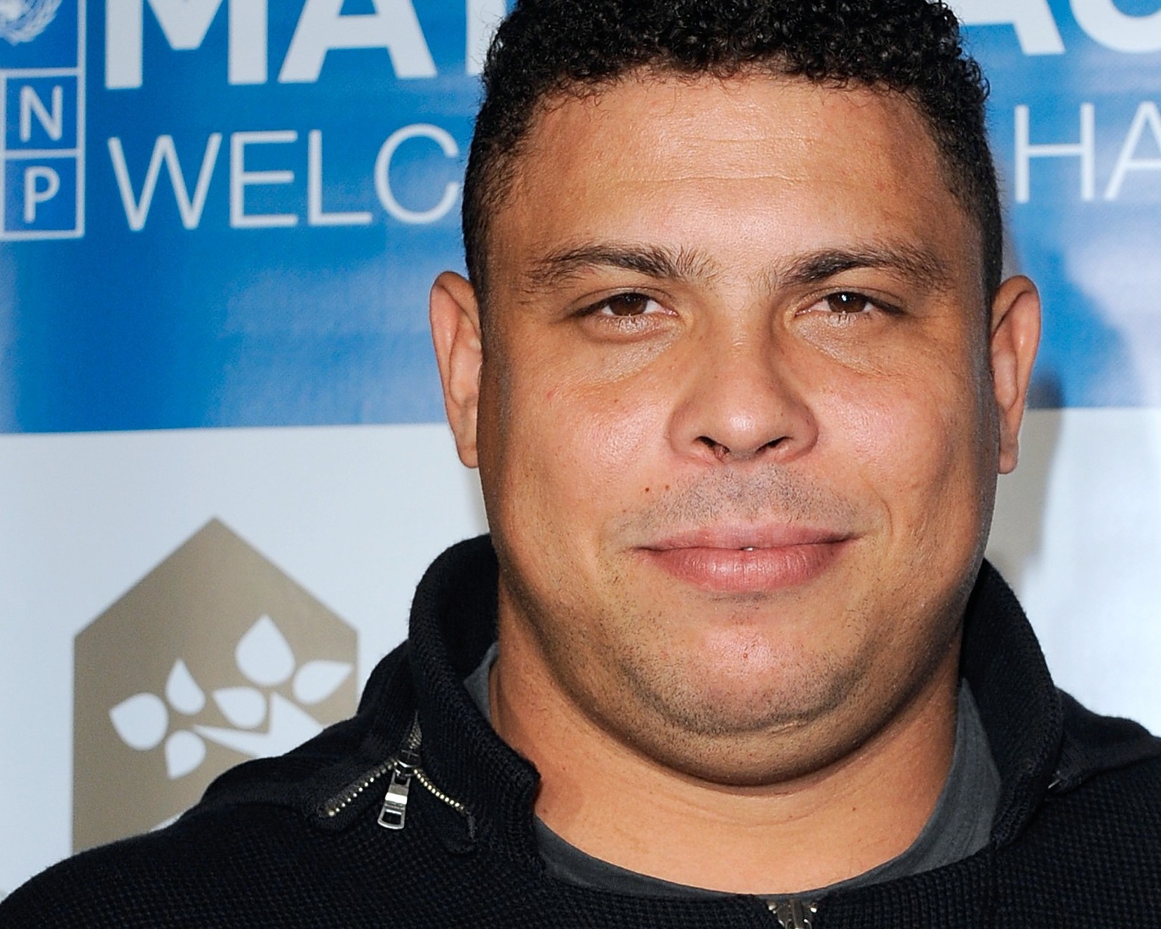 Ronaldo dá sua opinião sobre Mano Menezes: “Ele deve ficar na seleção”