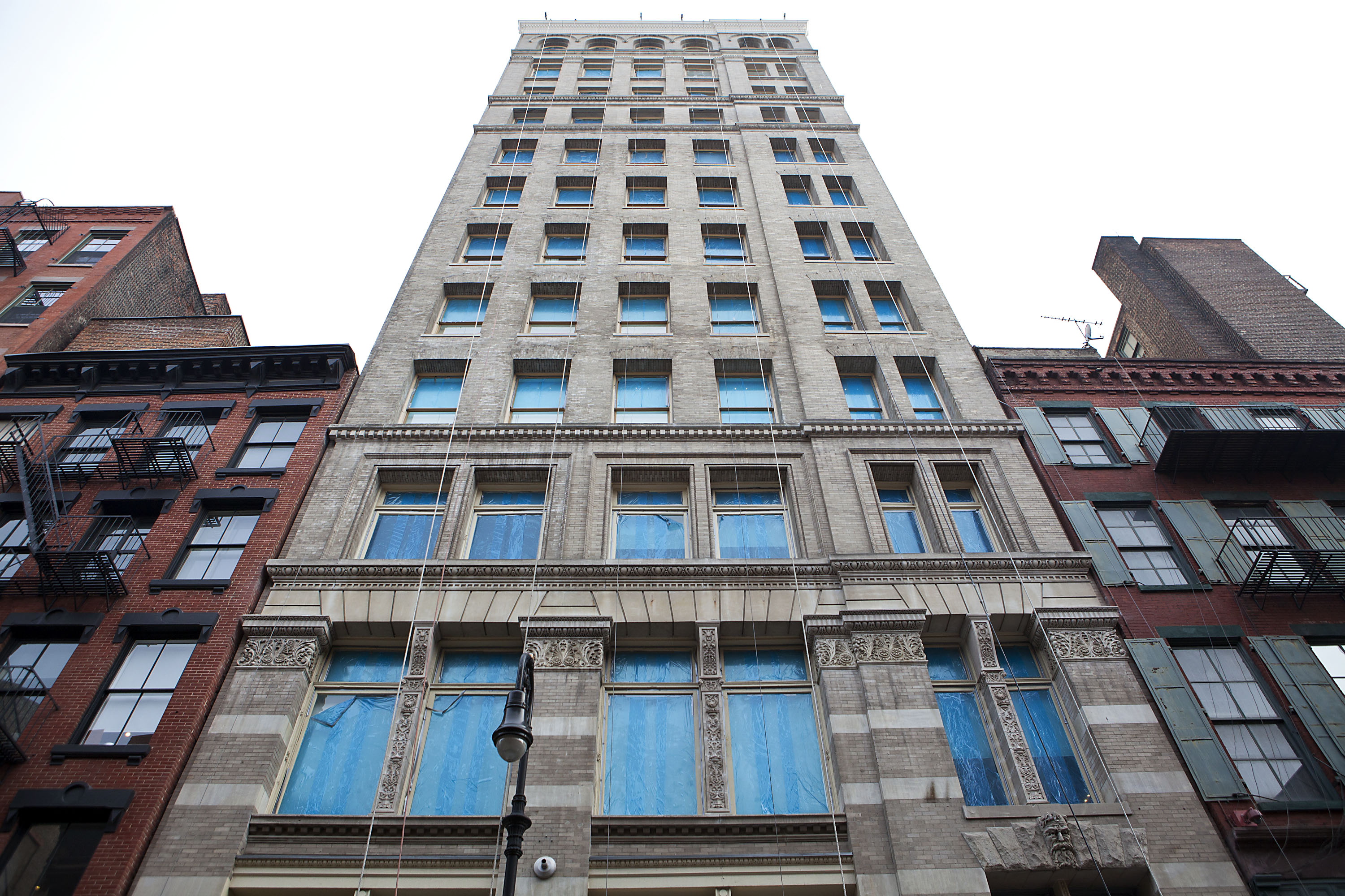 Bernard Madoff quer alugar apartamento, mas ele tem “fantasmas”