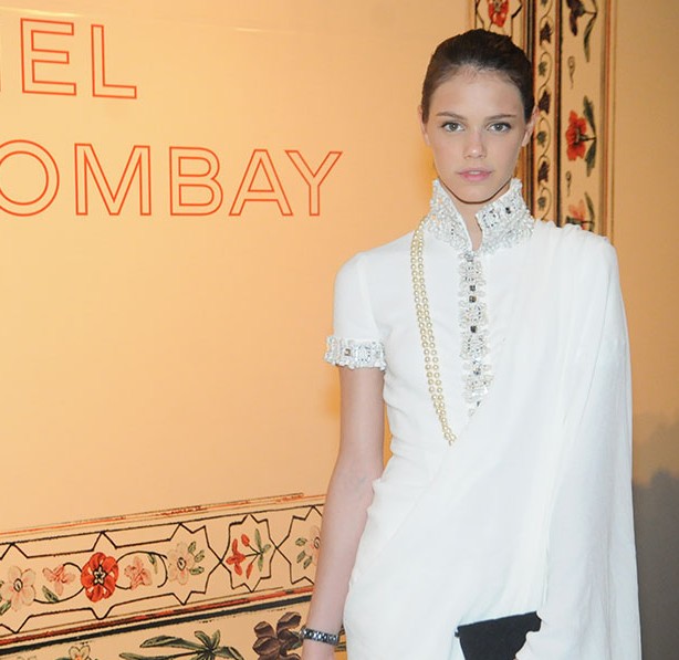 Laura Neiva e as mais elegantes do jantar da Chanel