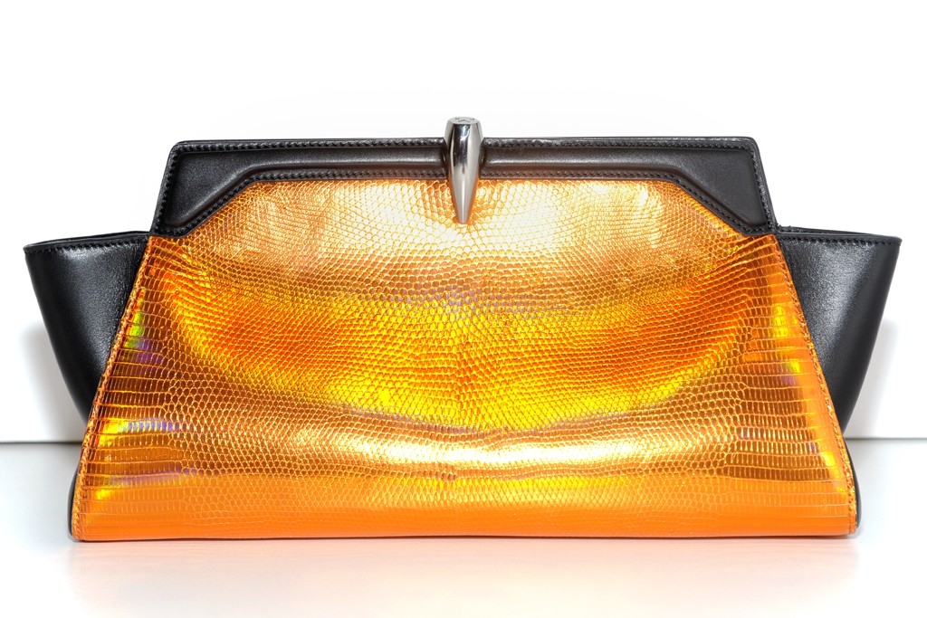 Mugler anuncia linha de acessórios para homens e mulheres. Aos detalhes!