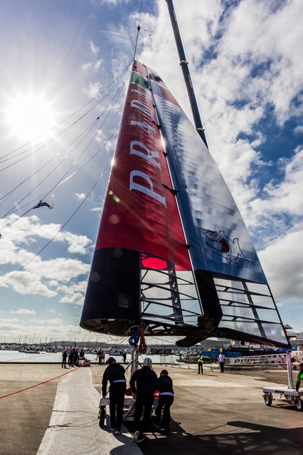 Miuccia Prada investe cerca de R$ 105 milhões em iate para competição