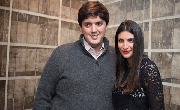 Pepeu Correa e Duda Derani organizam feijoada em Trancoso…