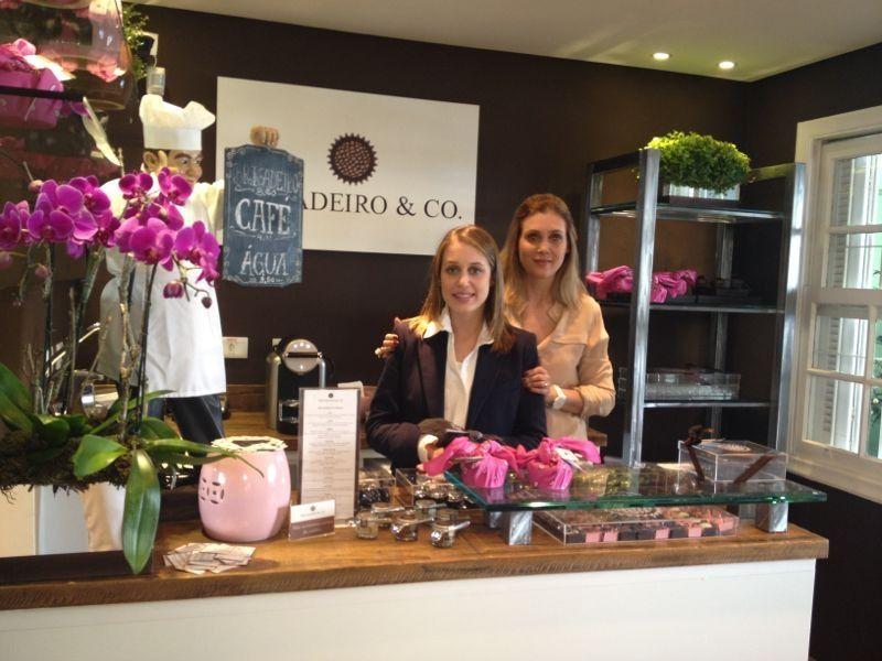 Simone e Nicole Von Gal inauguram café bistrô da Brigadeiro & Co em SP