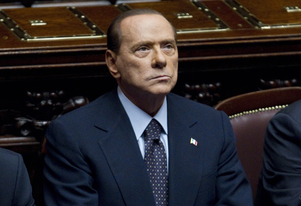 Berlusconi vai parar mais uma vez em tribunal italiano. Por suborno…