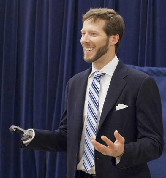 Alpinista Aron Ralston é acusado de violência contra mulheres e crianças